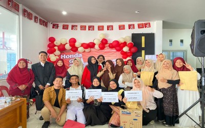 Siswa dan Siswi MAN 1 Aceh Barat Meraih Prestasi di Lomba Baca Puisi